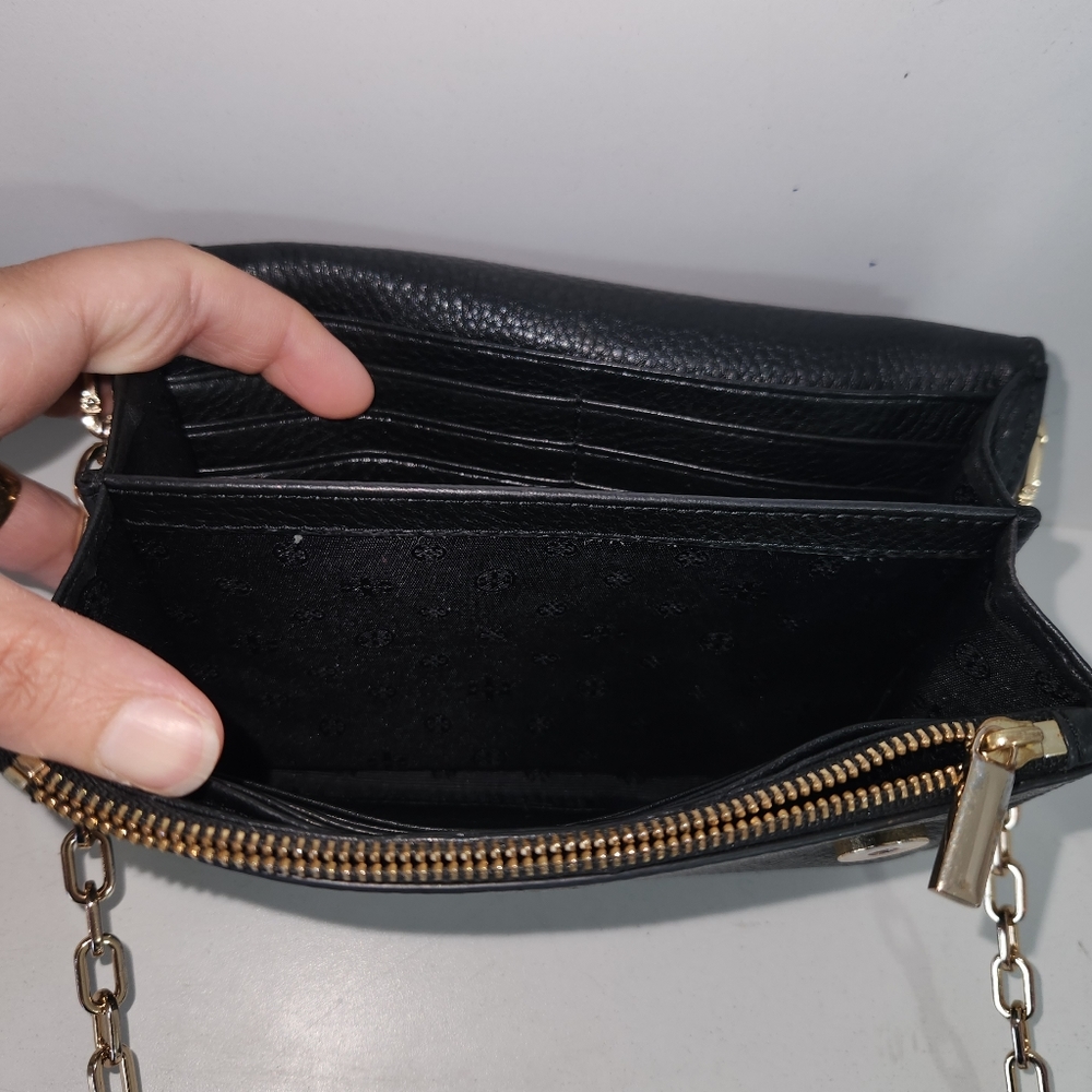 Like New!Tory Burch Black Pebbled Leather Crossbody Bag - Picture 9 of 10